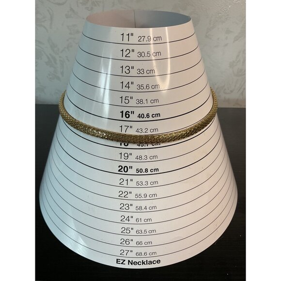 Vintage Gold Tone Mesh Fold Over Unisex Necklace - Picture 2 of 4